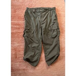 The North Face Men’s Olive Cargo Capri Hiking Pants Cropped Nylon Size XL